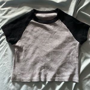 Brandy melville bella top